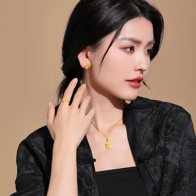 老庙 浪漫银杏叶三生有幸 婚嫁订婚唯美 足金 按克计价 黄金戒指 女款