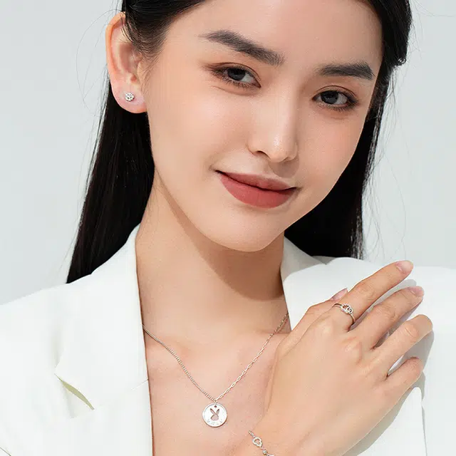 老庙 小兔子项链时尚精品 铂金 铂金项链 女款