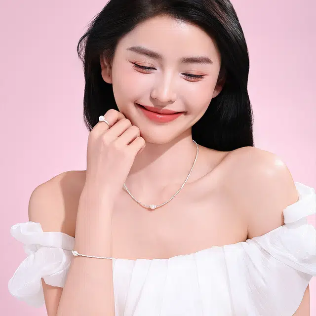 S925