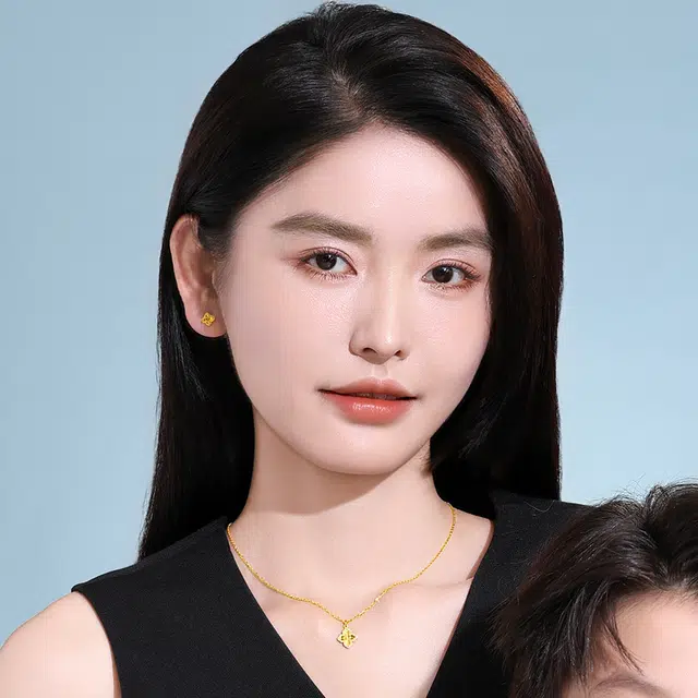老庙 水逆退散心悦幸运四叶草闪耀金鱼鳞好运加倍 足金 按克计价 黄金耳钉 女款