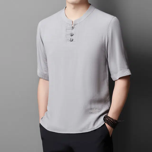 Devanro T