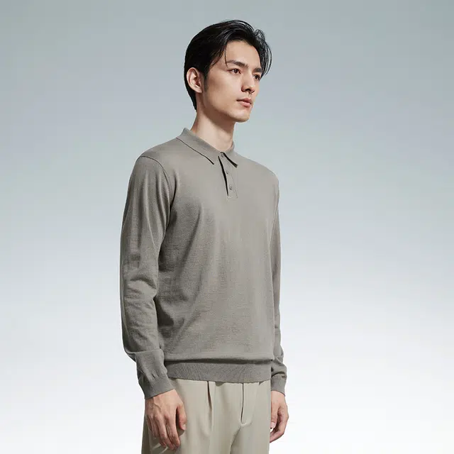 T Polo