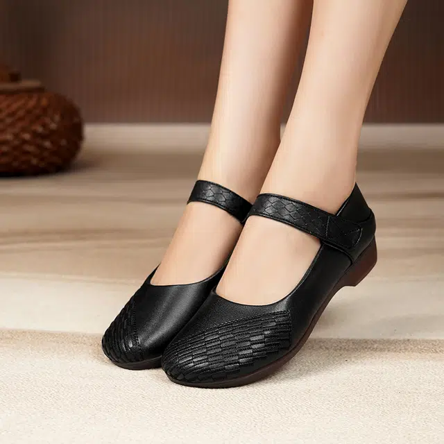 阿比让 头层牛皮 妈妈款时尚百搭轻便透气柔软耐折 粗跟 玛丽珍鞋 女