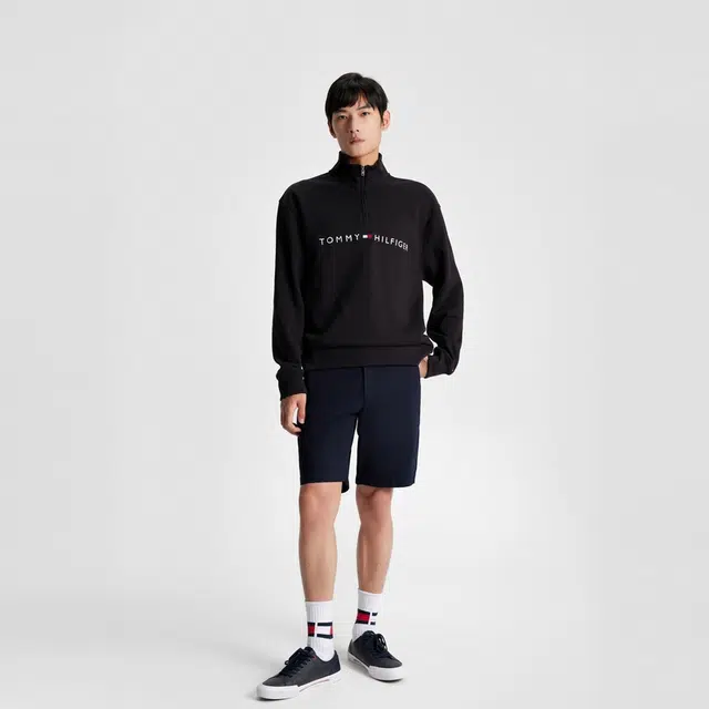 Tommy Hilfiger