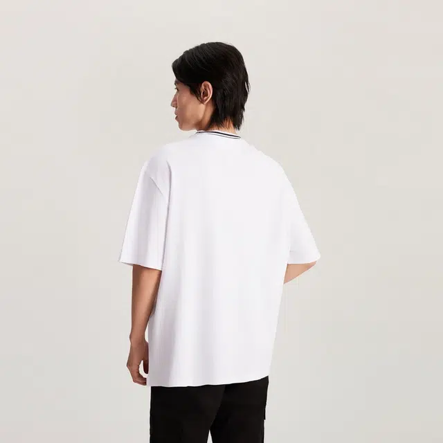 Tommy Hilfiger T