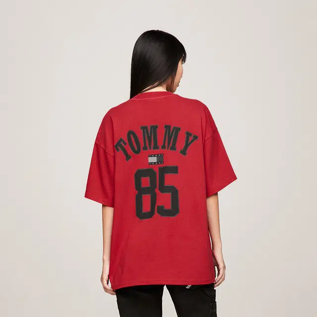Tommy Hilfiger T