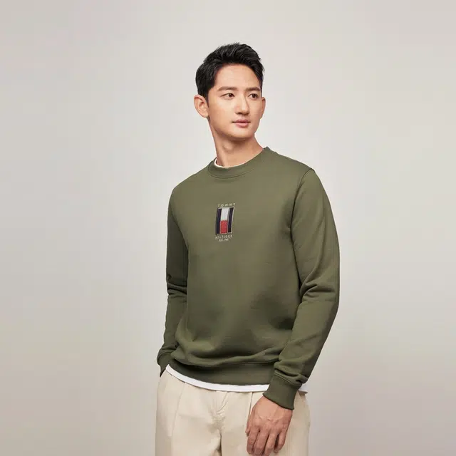 Tommy Hilfiger