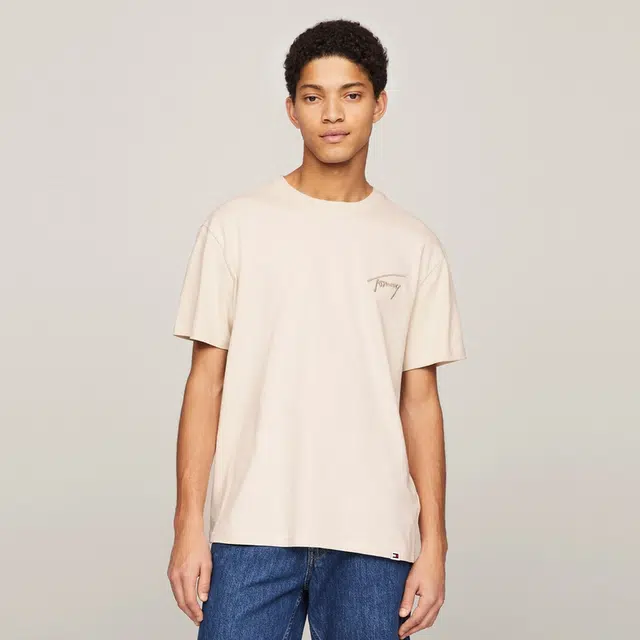 Tommy Hilfiger logoT
