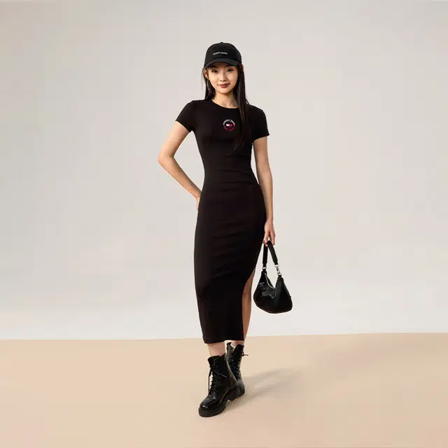 Tommy Hilfiger Metal Letter Shoulder Bag