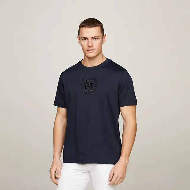 Tommy Hilfiger logoT