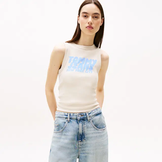 Tommy Hilfiger T