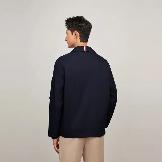 Tommy Hilfiger