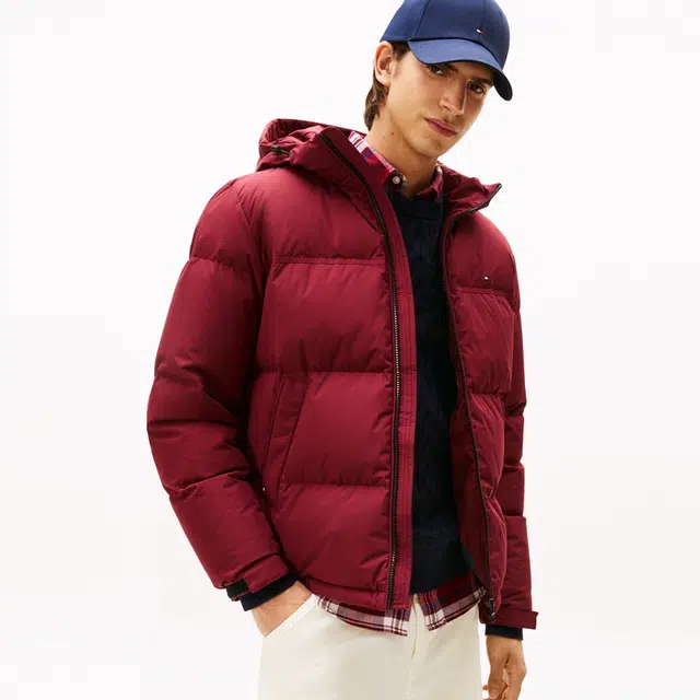 Tommy Hilfiger
