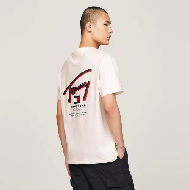 Tommy Hilfiger logo T