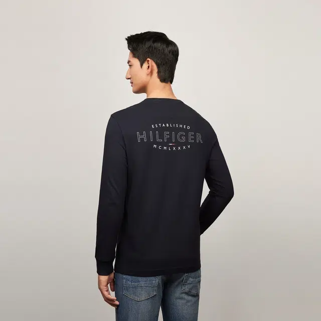 Tommy Hilfiger T