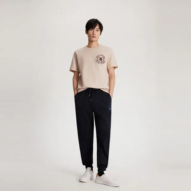 Tommy Hilfiger T