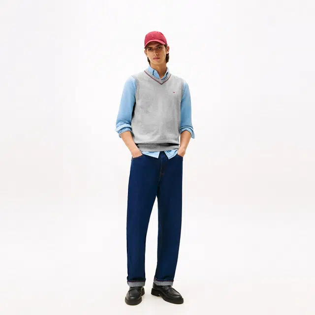 Tommy Hilfiger V