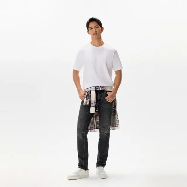 Tommy Hilfiger T
