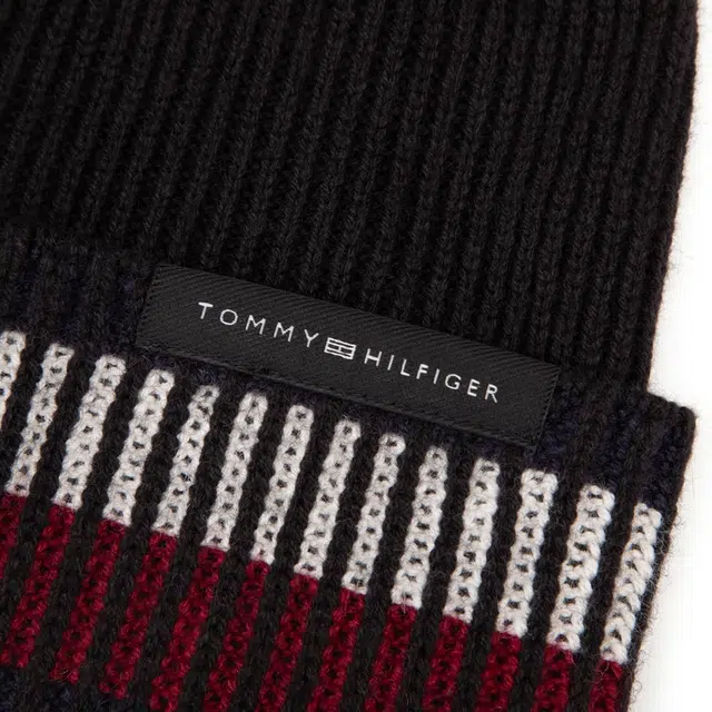Tommy Hilfiger