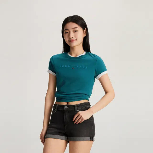 Tommy Hilfiger logo T