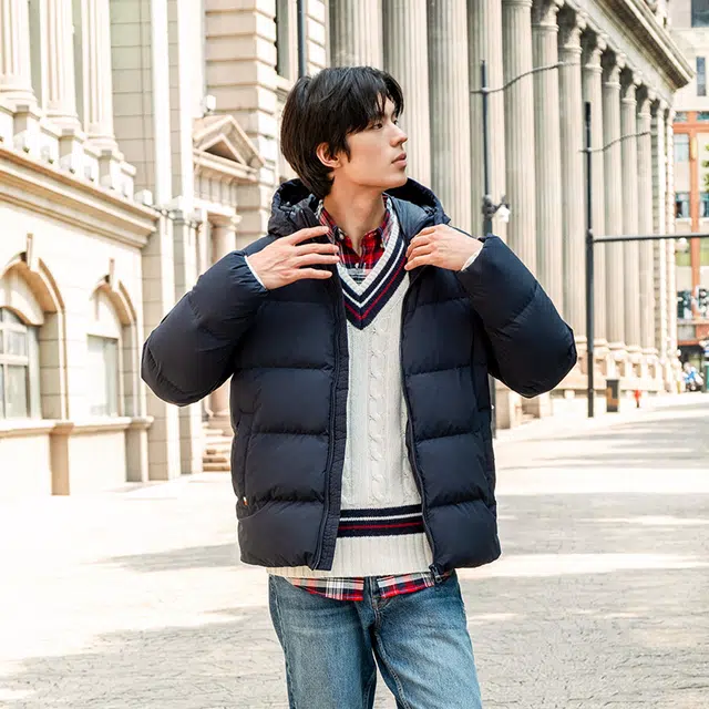 Tommy Hilfiger