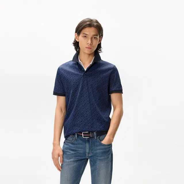 Tommy Hilfiger T