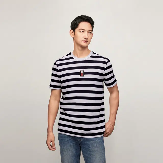 Tommy Hilfiger T