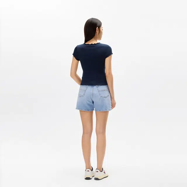 Tommy Hilfiger T