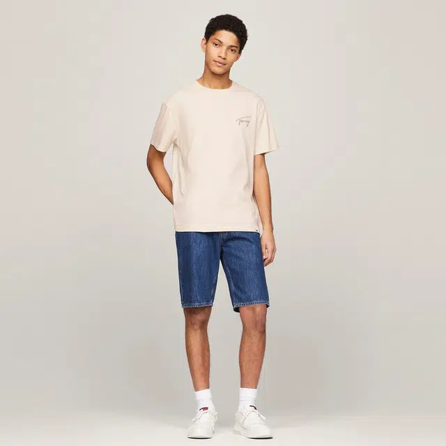 Tommy Hilfiger logoT