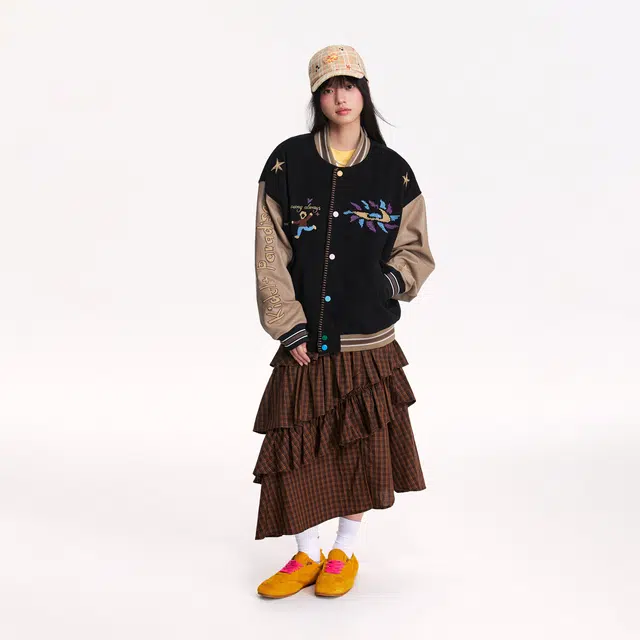 江南先生 大小孩乐园 复古风撞色拼接棒球服童趣图案绣花宽松外套夹克 男女同款