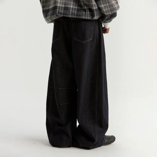 江南先生 城市接力赛 美式复古结构压褶斜纹弯刀秋休闲宽松舒适纯色百搭长裤牛仔裤 男女同款