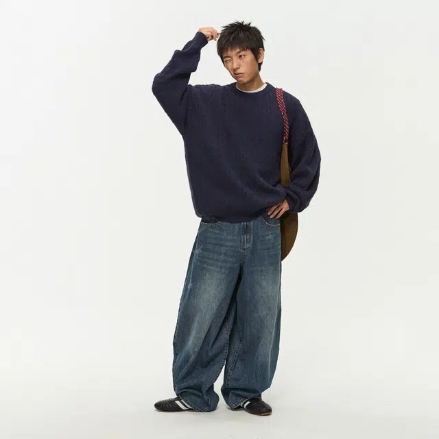 江南先生 纯色立体纹理舒适亲肤圆领绞花慵懒感宽松保暖针织毛衣 男女同款