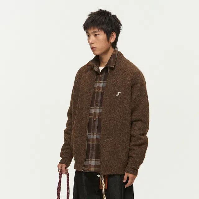 江南先生 纯色保暖锁温素色刺绣开衫外套宽松休闲百搭舒适柔软针织衫毛衣 男女同款