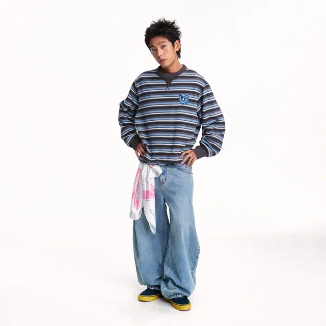 江南先生 公园私奔计划条纹爱心标刺绣三角领子宽松百搭舒适秋冬情侣外套卫衣 男女同款