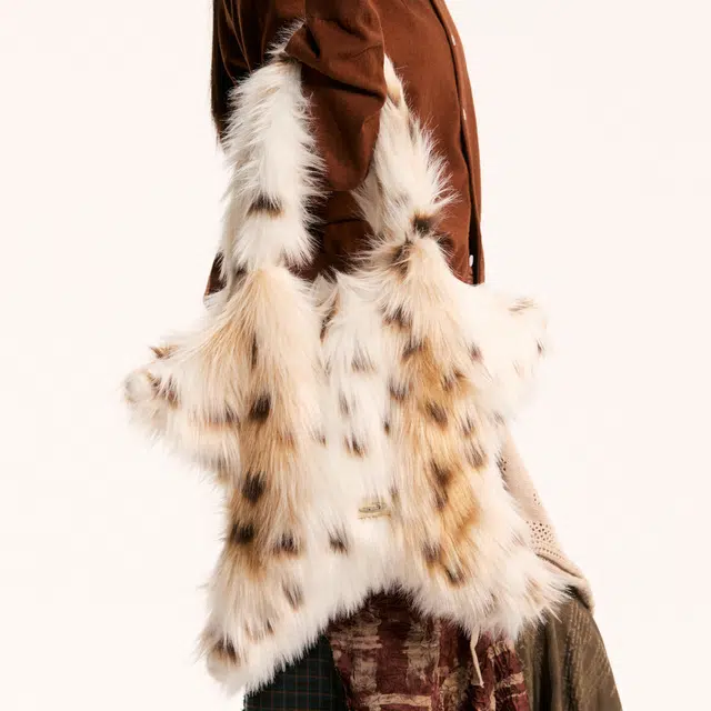 江南先生 星星个性时尚立体高级感单肩包 仿皮草毛绒 手提包 常规 男女同款情侣款 多色