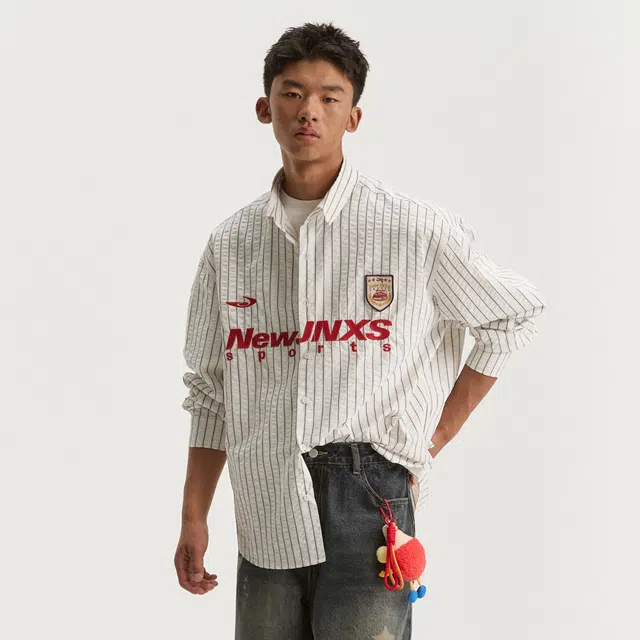 江南先生 城市接力赛 美式复古泡泡肌理条纹运动风校园秋情侣休闲上衣长袖衬衫 男女同款