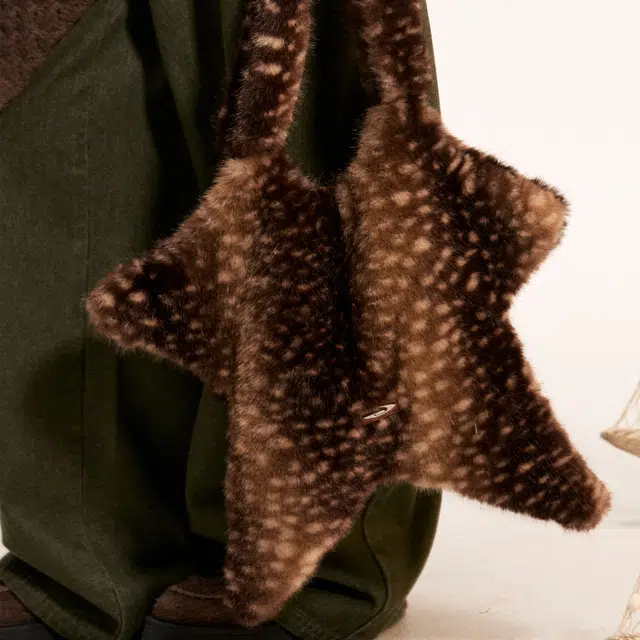 江南先生 星星个性时尚立体高级感单肩包 仿皮草毛绒 手提包 常规 男女同款情侣款 多色