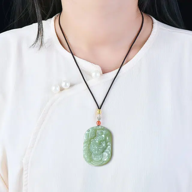 舒杰 国潮招财吞金兽招财进宝转运貔貅毛衣链 和田玉项链 青白玉 男女同款情侣款