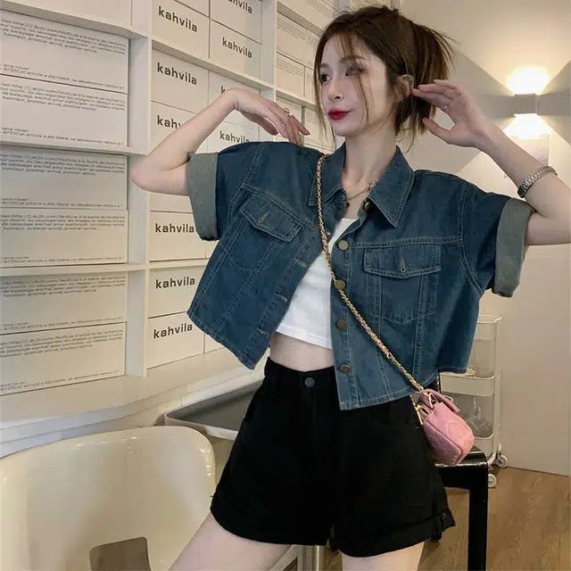 花蔓色 小众设计个性时尚韩版复古翻领简约短袖牛仔外套 女款