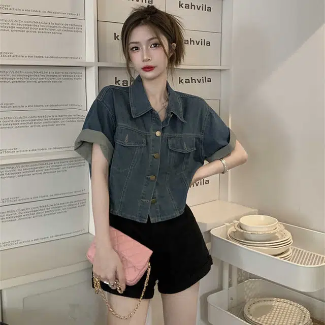 花蔓色 小众设计个性时尚韩版复古翻领简约短袖牛仔外套 女款