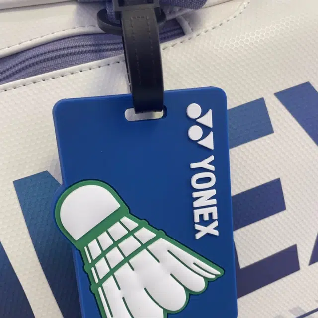YONEX AC032CR