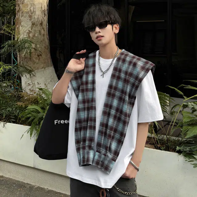 Double dealer LogoT