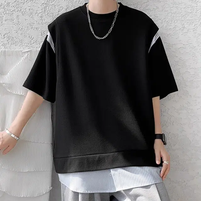 Double dealer T