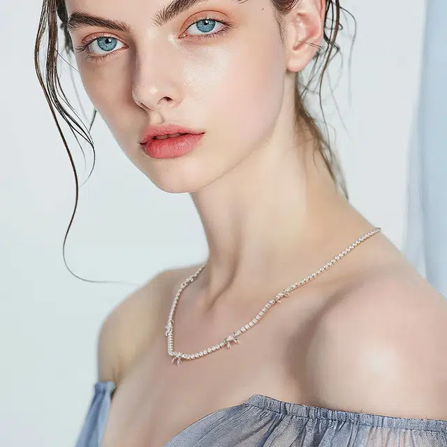 一撇一捺 叛逃甜心颈饰蝴蝶结满天星锁骨链 合金 项链 女款