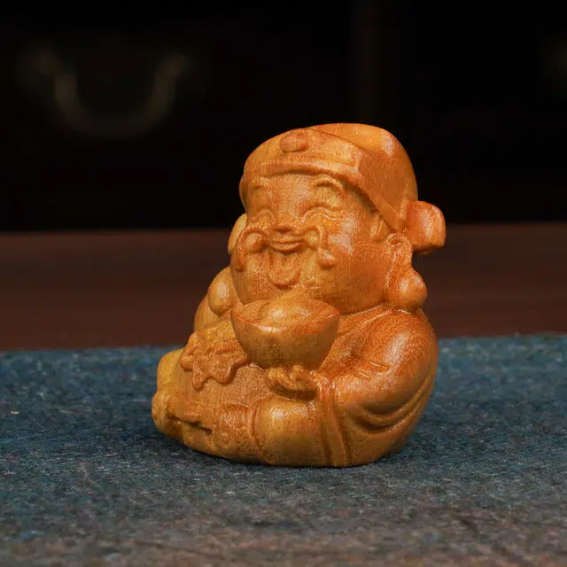 天纵 新中式国潮创意文玩手工艺品 实木雕刻元宝财神爷 八方来财 财运亨通  办公室桌面吉祥物国风小摆件 黄金檀 把件 男女同款情侣款