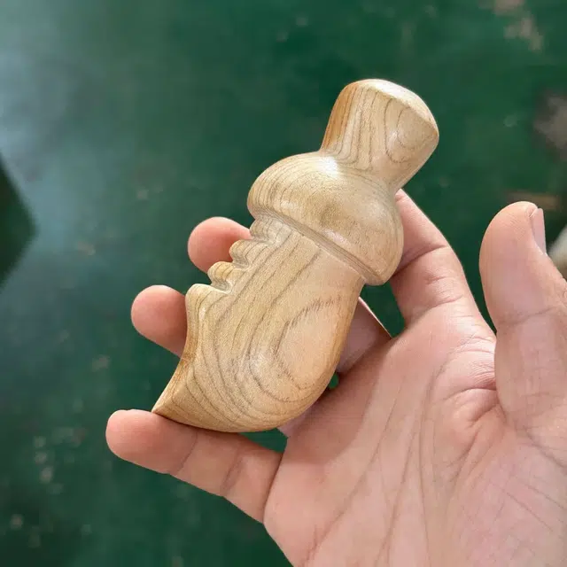 天纵 小李肥刀个性手工艺品原木雕刻把玩可爱小摆件 桃木 手把件 男女同款情侣款 其他木作