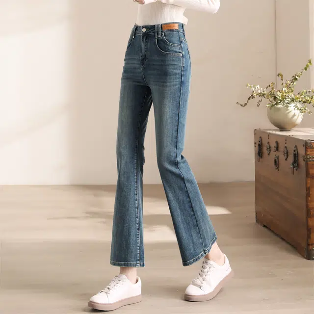 嬉皮少女 弹力修身九分喇叭高腰牛仔裤 女款 复古浅蓝色