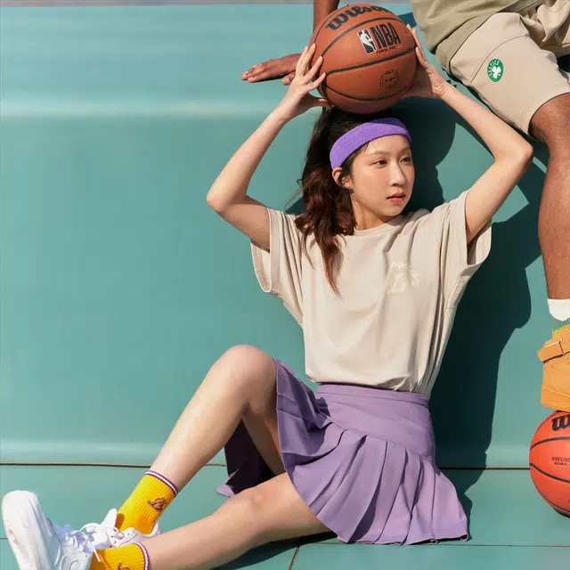 NBA T