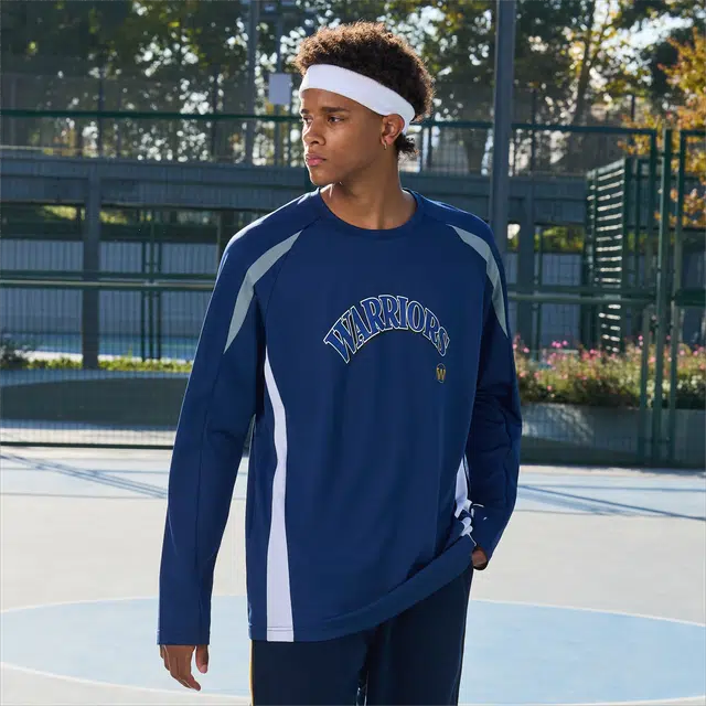 NBA T