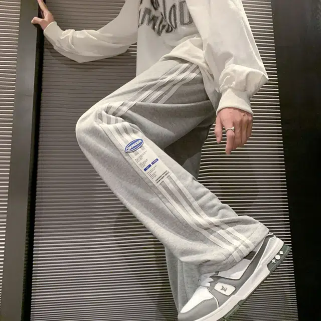 PAINT STAIN